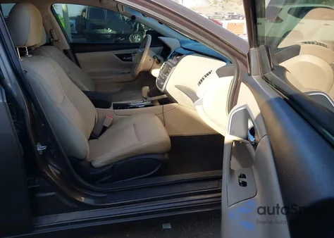 2016 Nissan Altima 2.5/2.5 S/2.5 Sl/2.5 Sr/2.5 Sv из США, поврежденный, VIN 1N4AL3APXGN305940